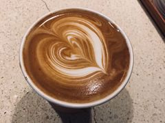 热的咖啡拿铁-% Arabica(京都东山店)