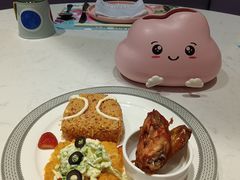 -水桶王国主题餐厅·聚会·生日派对·亲子活动·家庭套餐(亚龙湾希尔顿店)