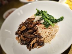 -一坐一忘云南菜(卓悦中心)