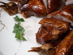 玻璃乳鸽-甄御•海鲜新青岛菜(麦岛店)