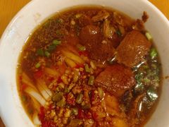 -矮子粉店1985·长沙米粉(湘春路店)