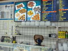 -护国寺小吃(左家庄店)
