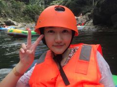 -安吉龙王山峡谷漂流