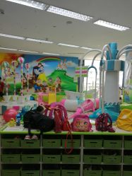 -孩子王(昆山招商花园城店)