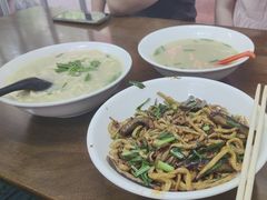 -三百碗宝应长鱼面(板仓街店)