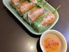 -大头虾越式风味餐厅(光明广场店)