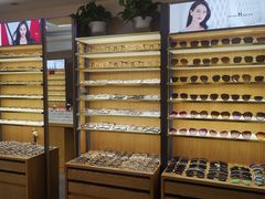-优医视平价眼镜超市蔡司依视路折扣(小马厂店)