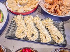 -泓炙颐凤鲜海鲜火锅料理(桐乡店)