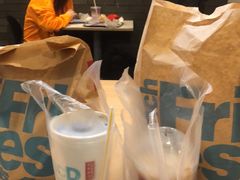 大堂-麦当劳(金稻田路餐)