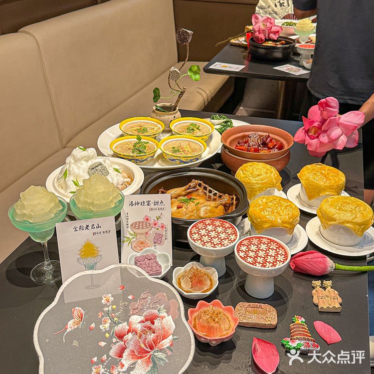 逛完洛邑古城直奔！！洛阳豫菜就选他家！！！

