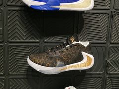 -NIKE武汉品牌体验店