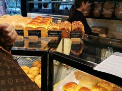 面包甜点陈列柜-麦田工坊(月湖店)