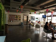 -栖游青年旅舍(华强北地铁站店)