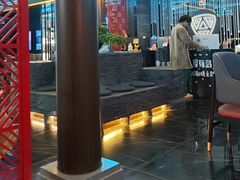 -屋有岛沉浸游戏旗舰店(中山公园店)