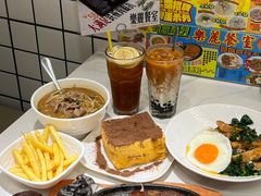 -樂麗餐室 · 本地茶餐廳(扬名广场店)