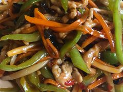 鱼香肉丝-香满园春饼·家常菜(东大桥店)