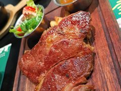 -伯顿西餐厅(厚街香榭丽店)