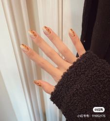 -妙睫屋日式美甲美睫