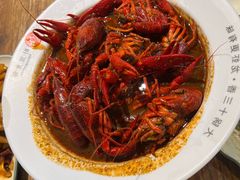 -叶派龙虾•招牌香辣蟹·海鲜(中海国际店)