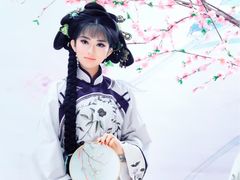-九月鹰飞汉服摄影工作室