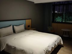 -网鱼电竞酒店(上海闵行七宝古镇店)