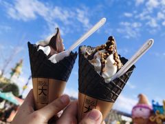 -七彩云南欢乐世界