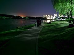 -丁香湖公园