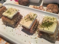 -Efes Turkish & Mediterranean Cuisine 艾菲斯餐厅(陆家嘴店)