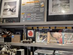 -浣熊唱片店(上海影城店)