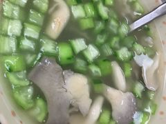 -兴记菜馆
