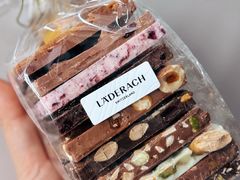 -Laderach 莱德拉(上海环贸iapm店)