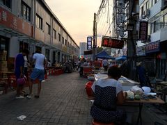-新五爱道夜市
