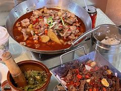 -昱龙大盆牛蛙馆(三兴街总店)