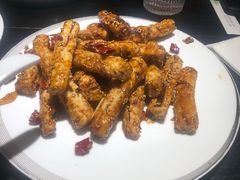 -梧桐树下(云锦世家店)