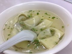 荠菜肉馄饨-潘国仙耳光馄饨(黄家阙路店)