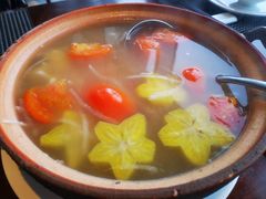 -蜈支洲岛珊瑚酒店临海阁中餐厅