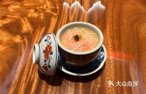 Snow Crab and Sea Urchin Tea Bowl Stew