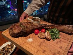-上海柏悦酒店·世纪100牛排馆