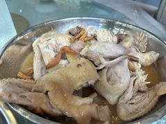 招牌五指毛桃焗鸡（整只）-芭厘农庄老字号·清远鸡