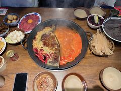 -萍姐火锅·公路夜市(武汉首店)