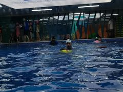 -Swim斯卫姆国际儿童游泳中心(红博中央公园店)