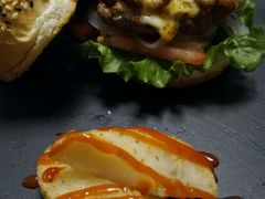 -HIGH FIVE哈福手工汉堡(桂林路店)