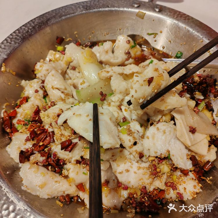 鱼火锅+火锅鱼=鱼好吃