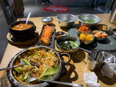 牛肉石锅拌饭-姜虎东白丁烤肉(恒隆广场店)