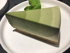 日本五十铃抹茶慕司蛋糕-慢象咖啡(台江店)