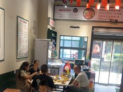-晓彭肥肠鸡·泡椒鸡火锅(水木天地店)