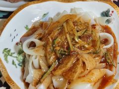 -壹阁胡羊焖饼(特色小吃街店)