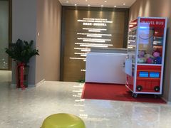 -柏乐口腔医院·舒适化无痛种植牙中心(东盟商务区院)