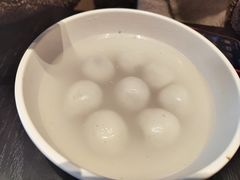 芝麻汤团-宁波汤团店(外滩店)