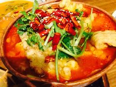 -云海肴·汽锅鸡·云南代表菜(天山百盛优客店)